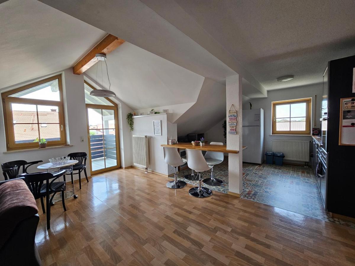 Ferienwohnung Naehe Chiemsee Unterneukirchen المظهر الخارجي الصورة